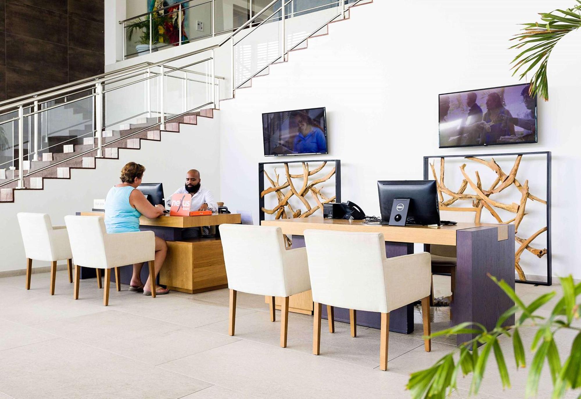 โซเนสตา โอเชียนพอยต์ รีสอร์ต Hotel Maho ภายนอก รูปภาพ