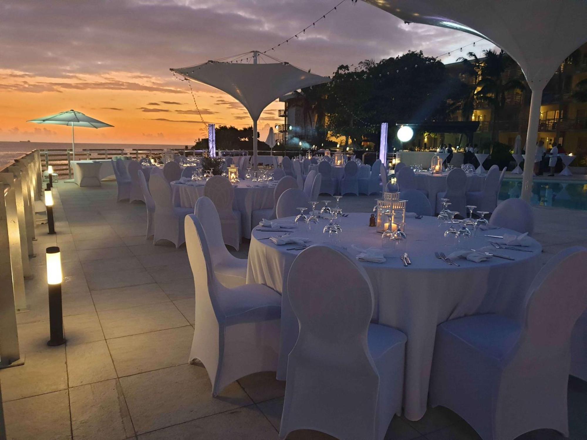 โซเนสตา โอเชียนพอยต์ รีสอร์ต Hotel Maho ภายนอก รูปภาพ